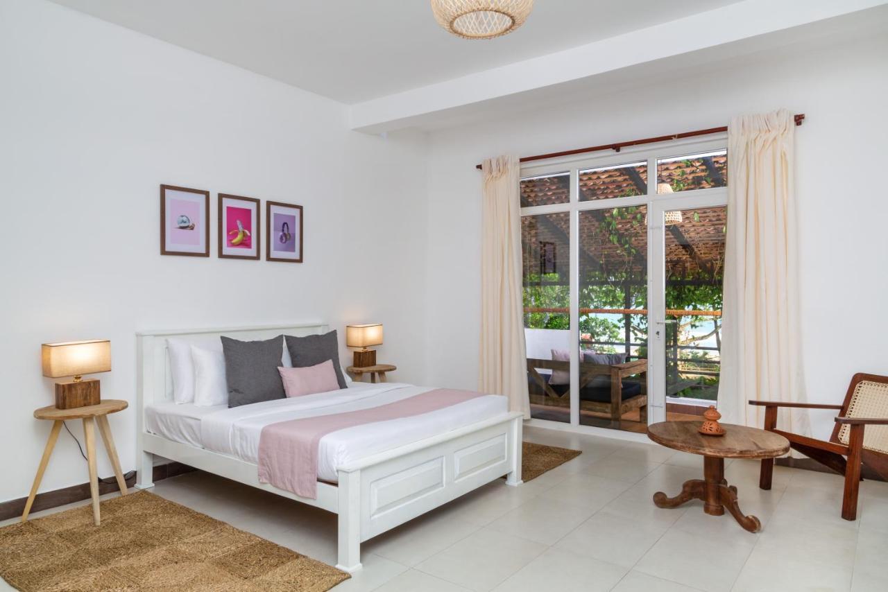 Locale Hotel Weligama Eksteriør billede