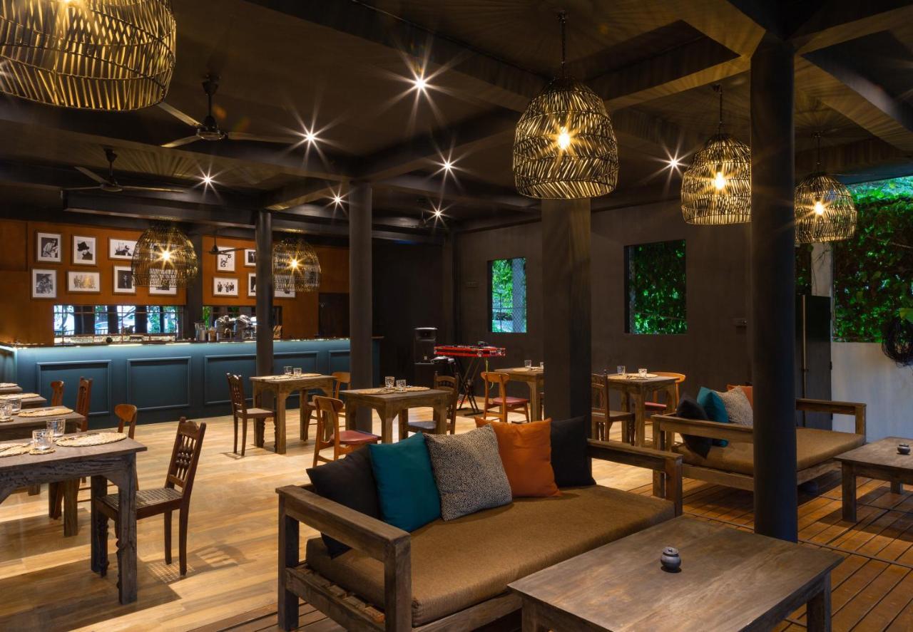 Locale Hotel Weligama Eksteriør billede