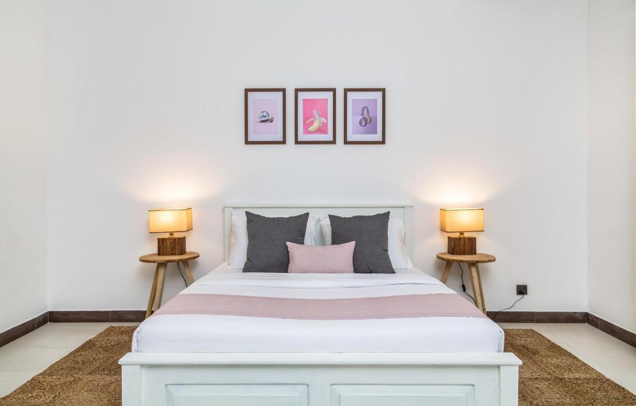 Locale Hotel Weligama Eksteriør billede